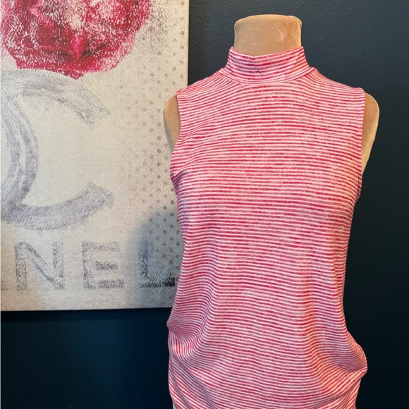 Banana Republic Mock neck tank Pink! Small. 2 for $20 - Picture 1 of 4